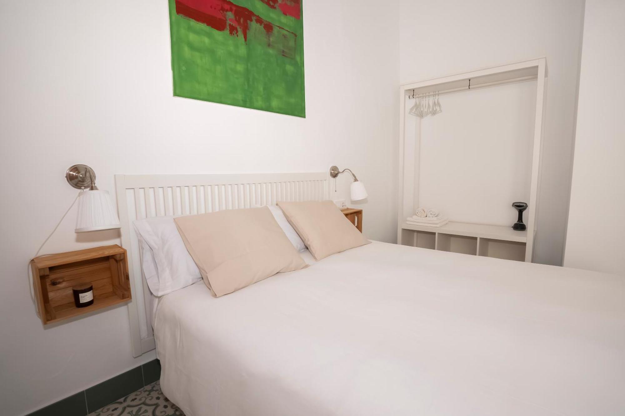 California Apartament Dos De Mayo Севилья Экстерьер фото