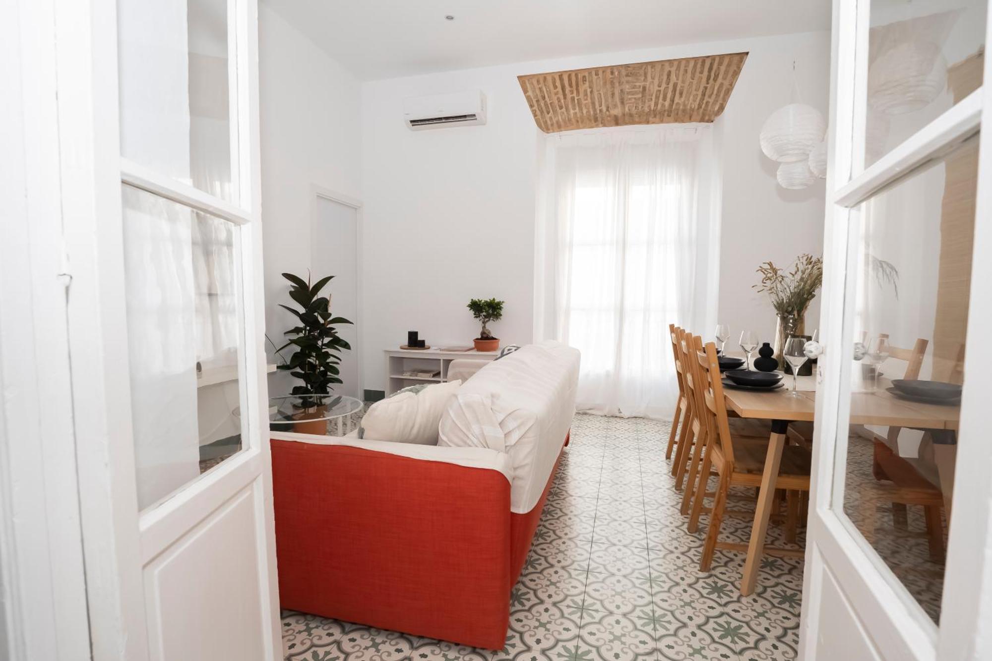 California Apartament Dos De Mayo Севилья Экстерьер фото