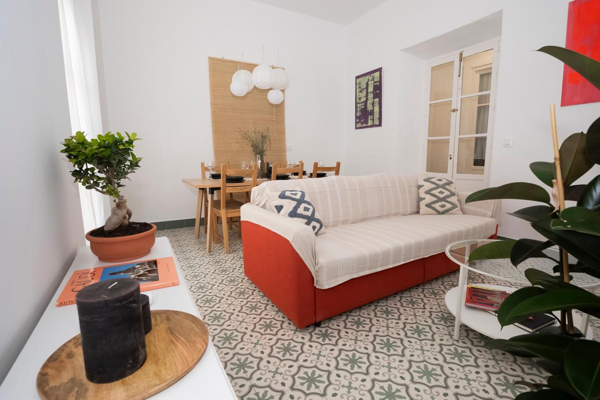 California Apartament Dos De Mayo Севилья Экстерьер фото